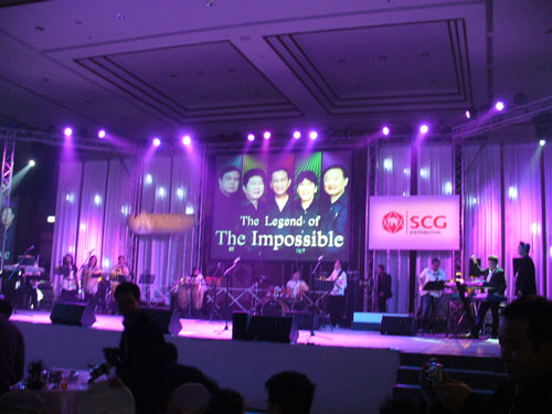 TOPRANK 2010 THE LEGEND OF THE IMPOSSIBLE